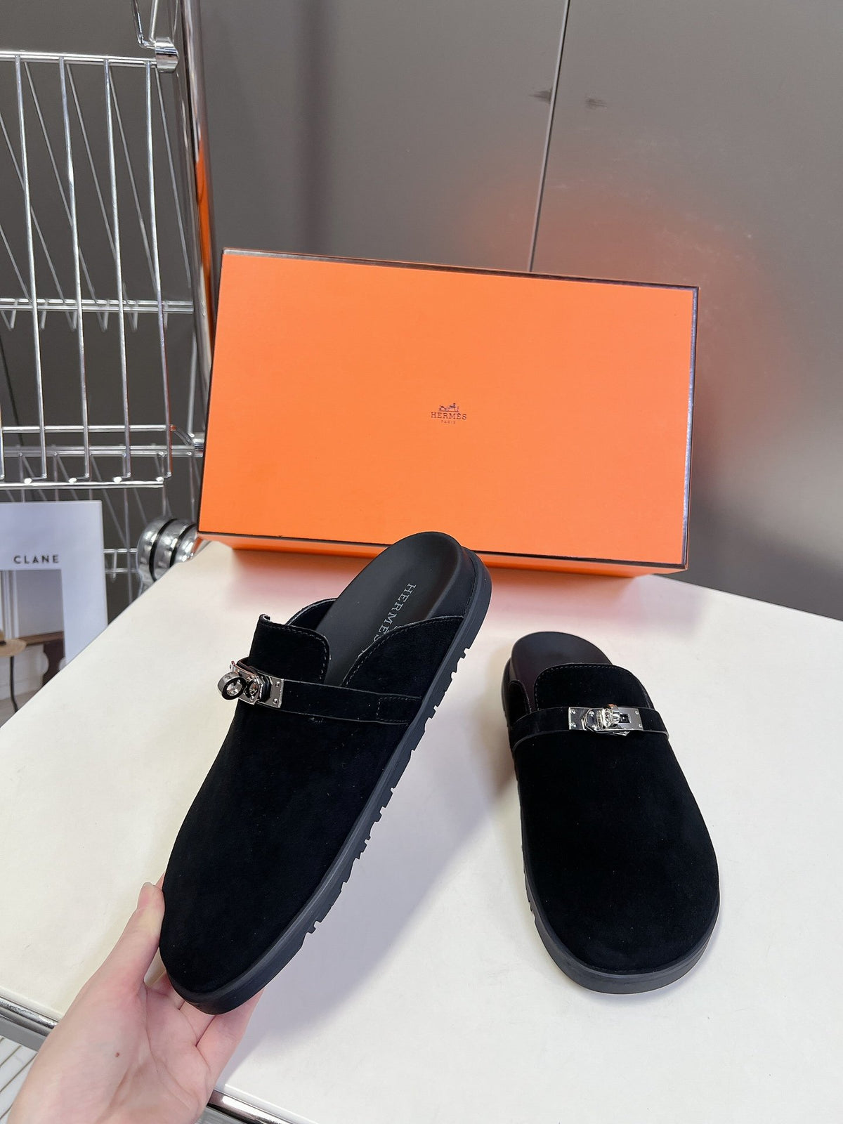 Hermes Women Black Suede Leather Slippers