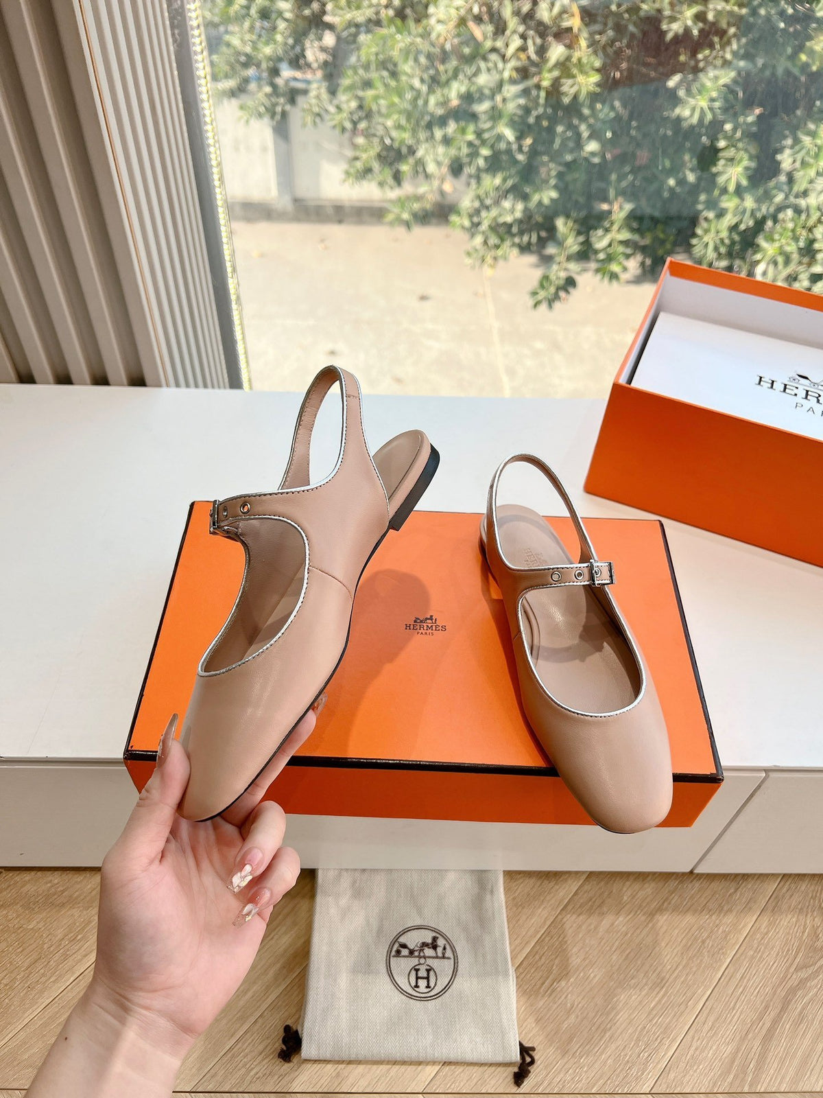 Hermes Women Beige Leather Mary Jane Flats