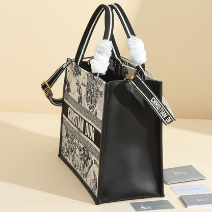 DIOR Medium Dior Book Tote