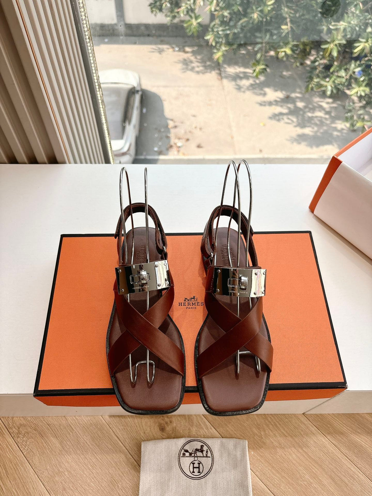 Hermes Women Brown Leather Sandals