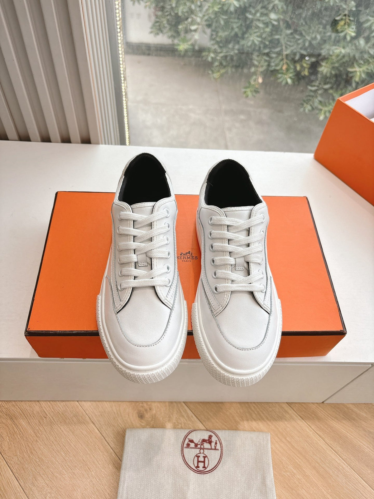 Hermes Women White Leather Sneakers