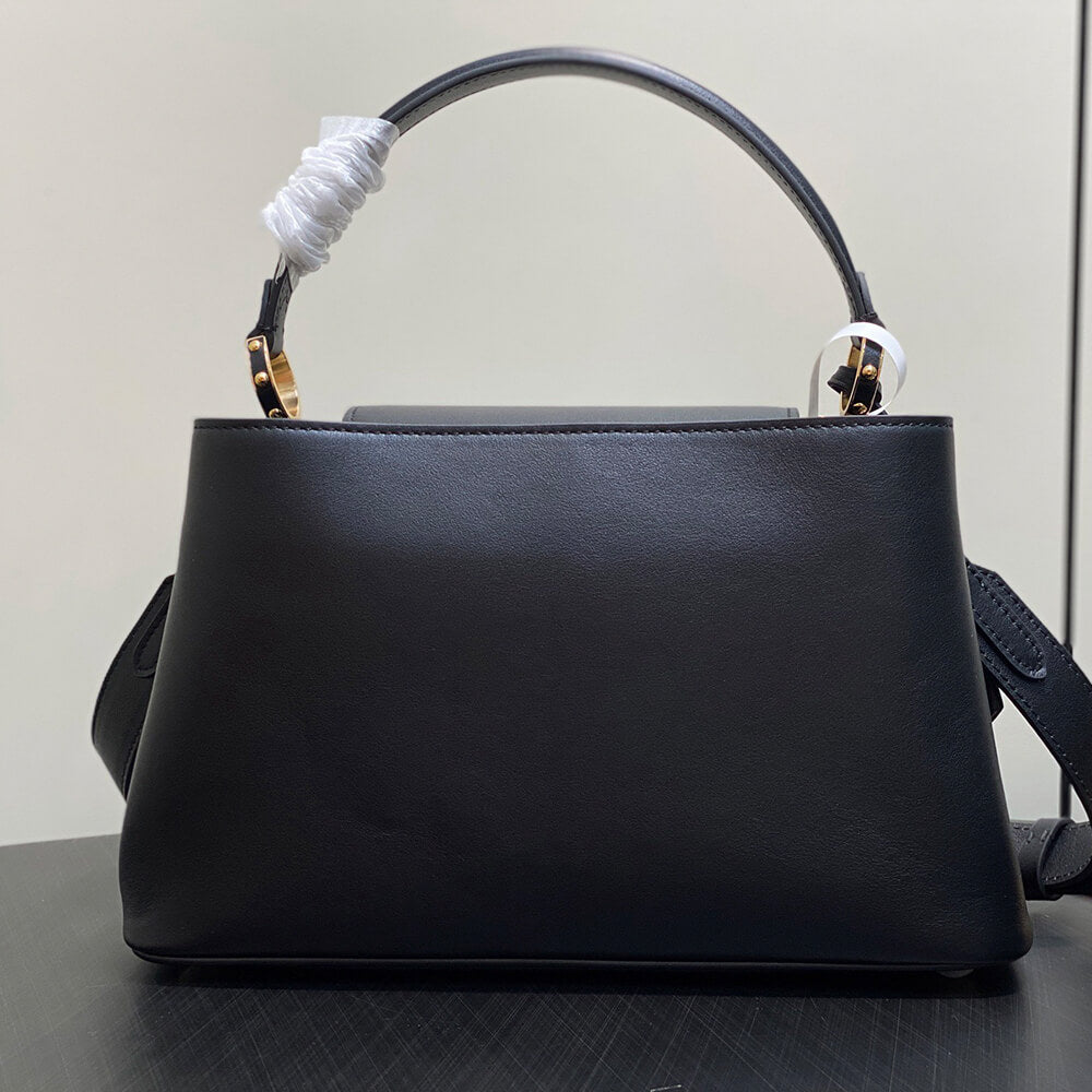 LV Capucines MM Souple