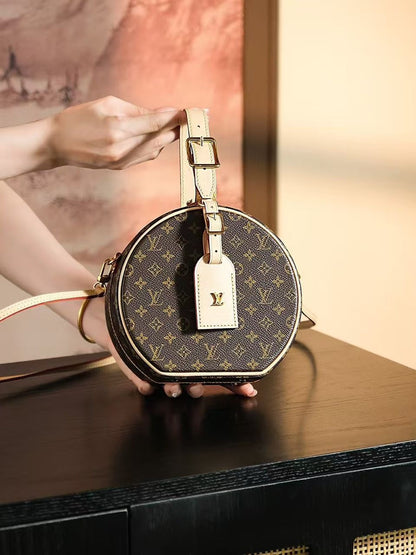 Louis Vuitton Petite Boite Chapeau handbag in Monogram canvas