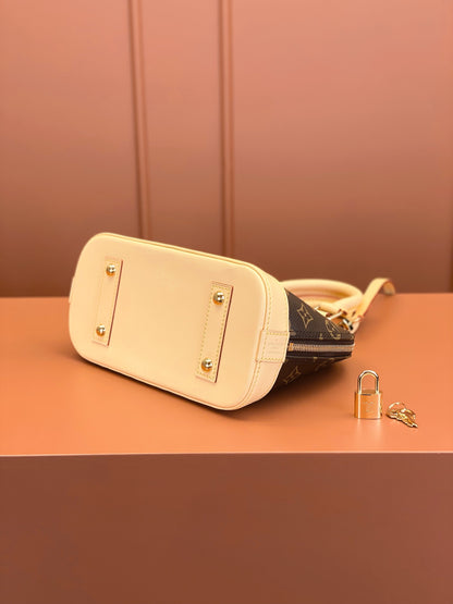 Louis Vuitton Monogram Alma BB