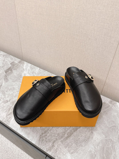LV Women Black Leather Mules
