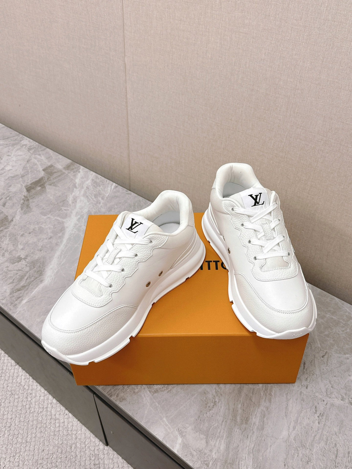 LV Women White Leather Sneakers