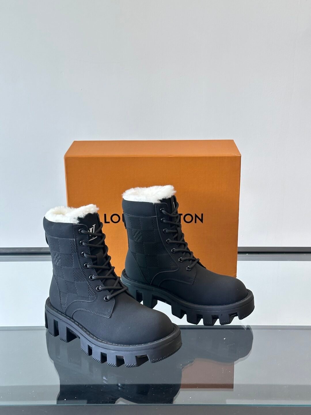 LV Men Black Leather Fur Lined Boots