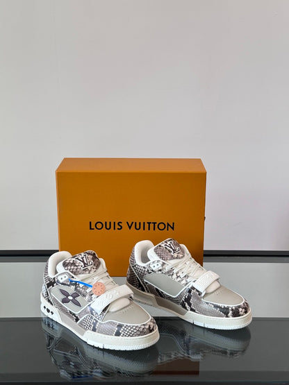LV Men White And Gray Snakeskin Leather Sneakers