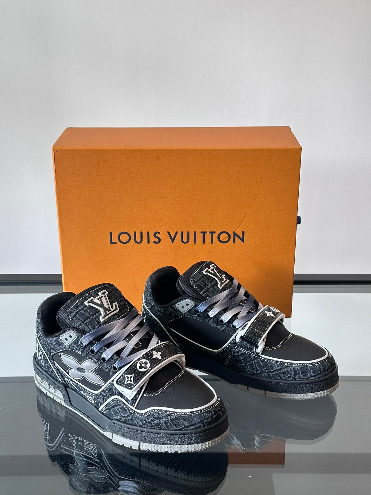 LV Men Black Fabric Leather Sneakers