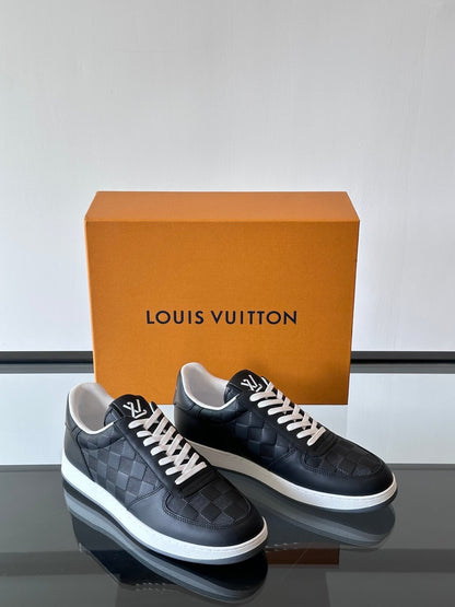 LV Men Black Leather Checkerboard Sneakers