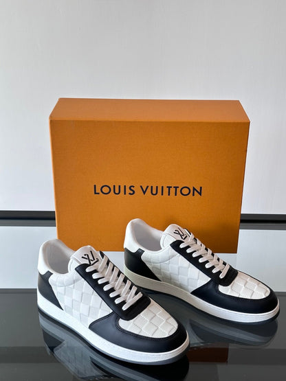 LV Men Black White Leather Sneakers