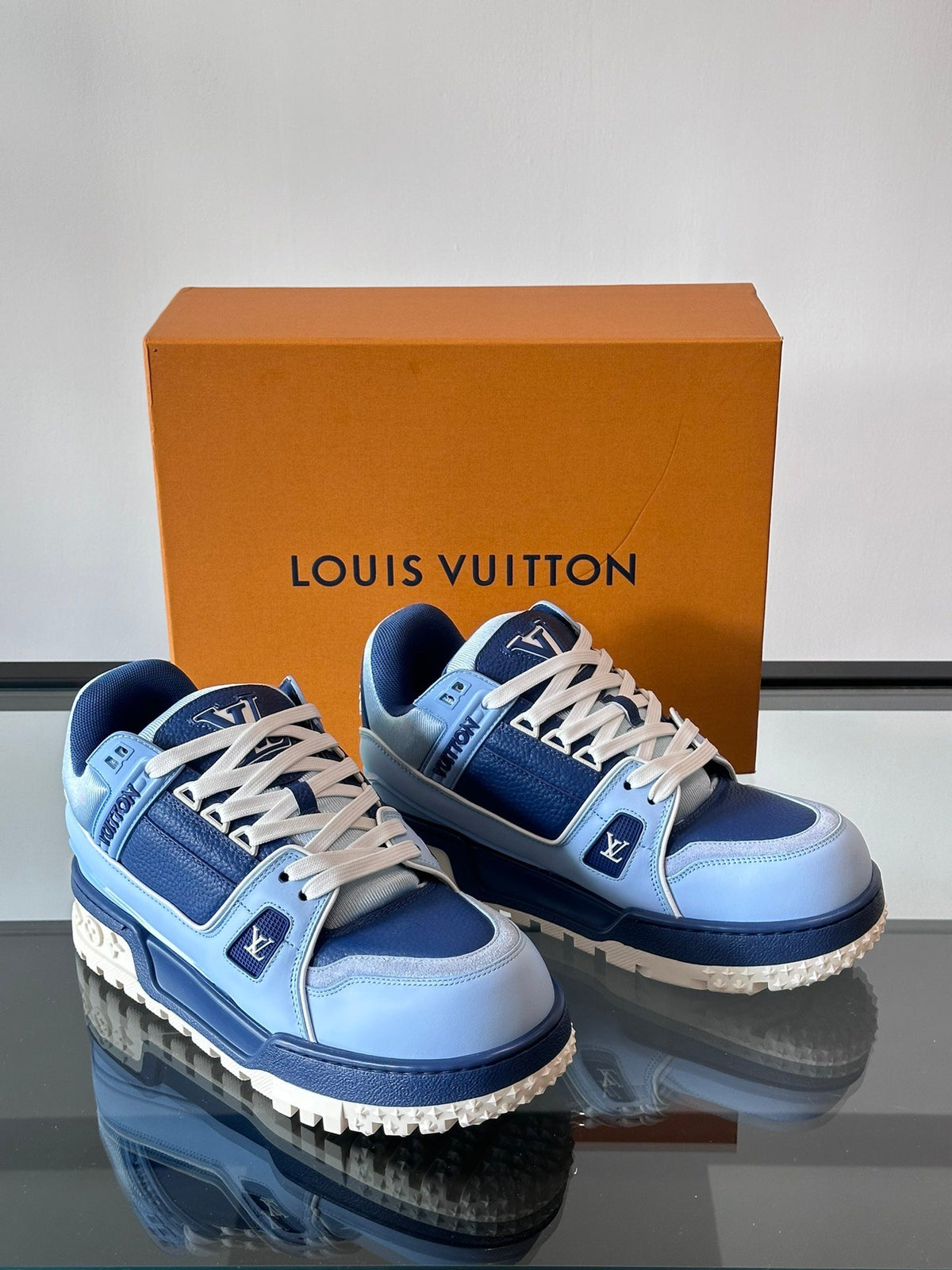 LV Men Light Blue Leather Sneakers