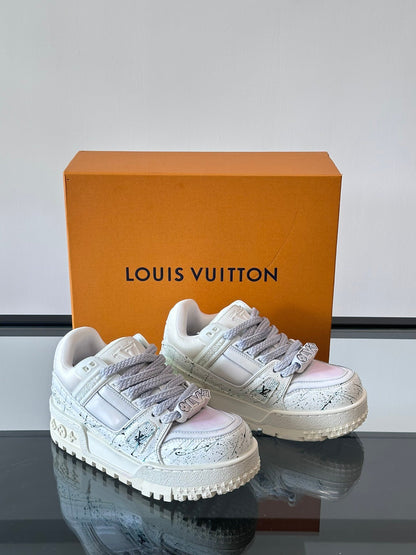 LV Men White Leather Sneakers With Black Splatter