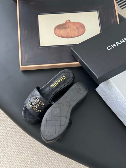 Chanel Women Black Leather Quilted Slides