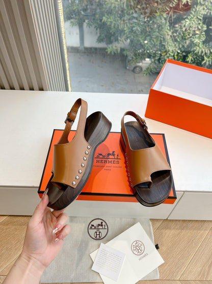 Hermes Women Brown Leather Slingback Sandals