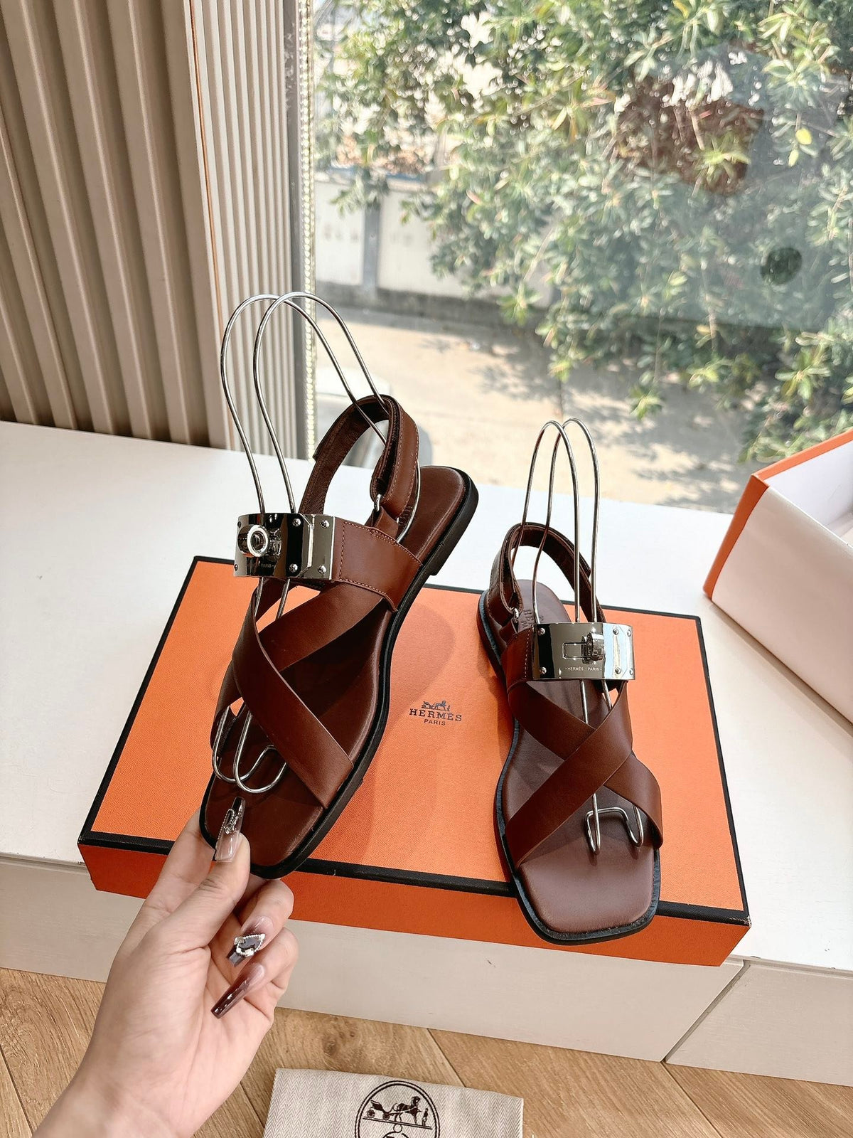 Hermes Women Brown Leather Sandals