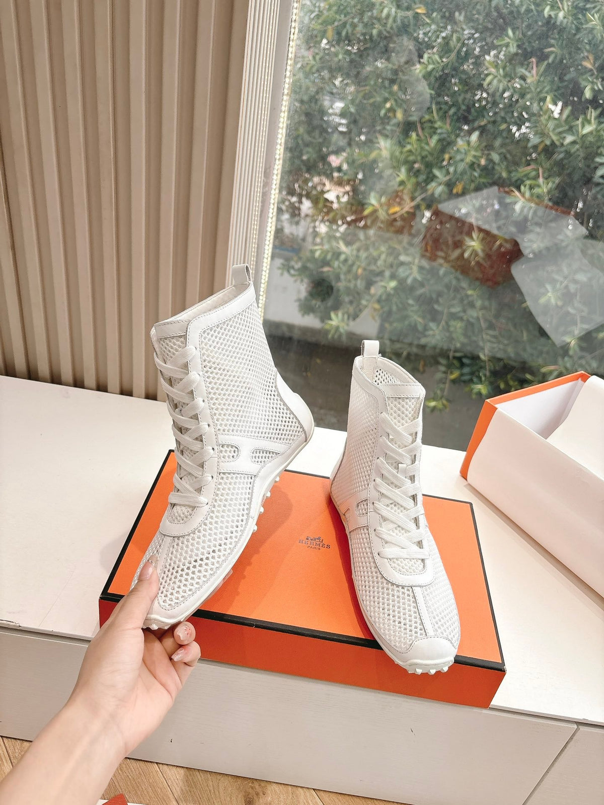 Hermes Women White Mesh Leather Sneakers