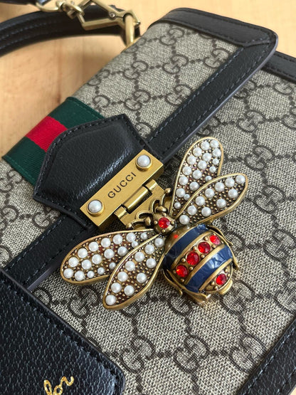 Gucci Queen Margarnet Bag in Black