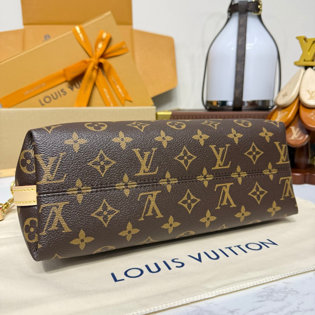 Louis Vuitton Multipass handbag in Monogram canvas