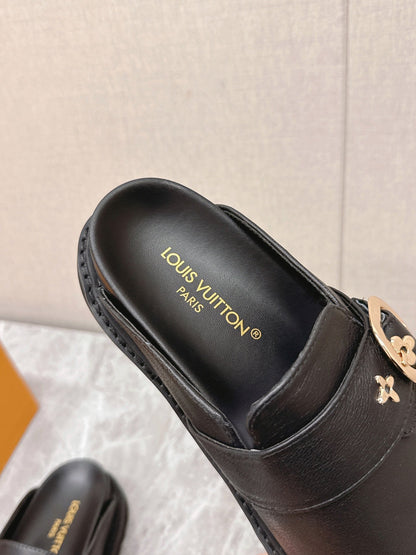 LV Women Black Leather Mules