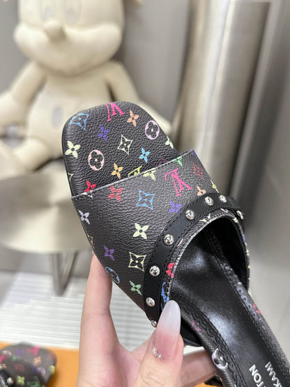 LV Women Black Patterned Leather Mules