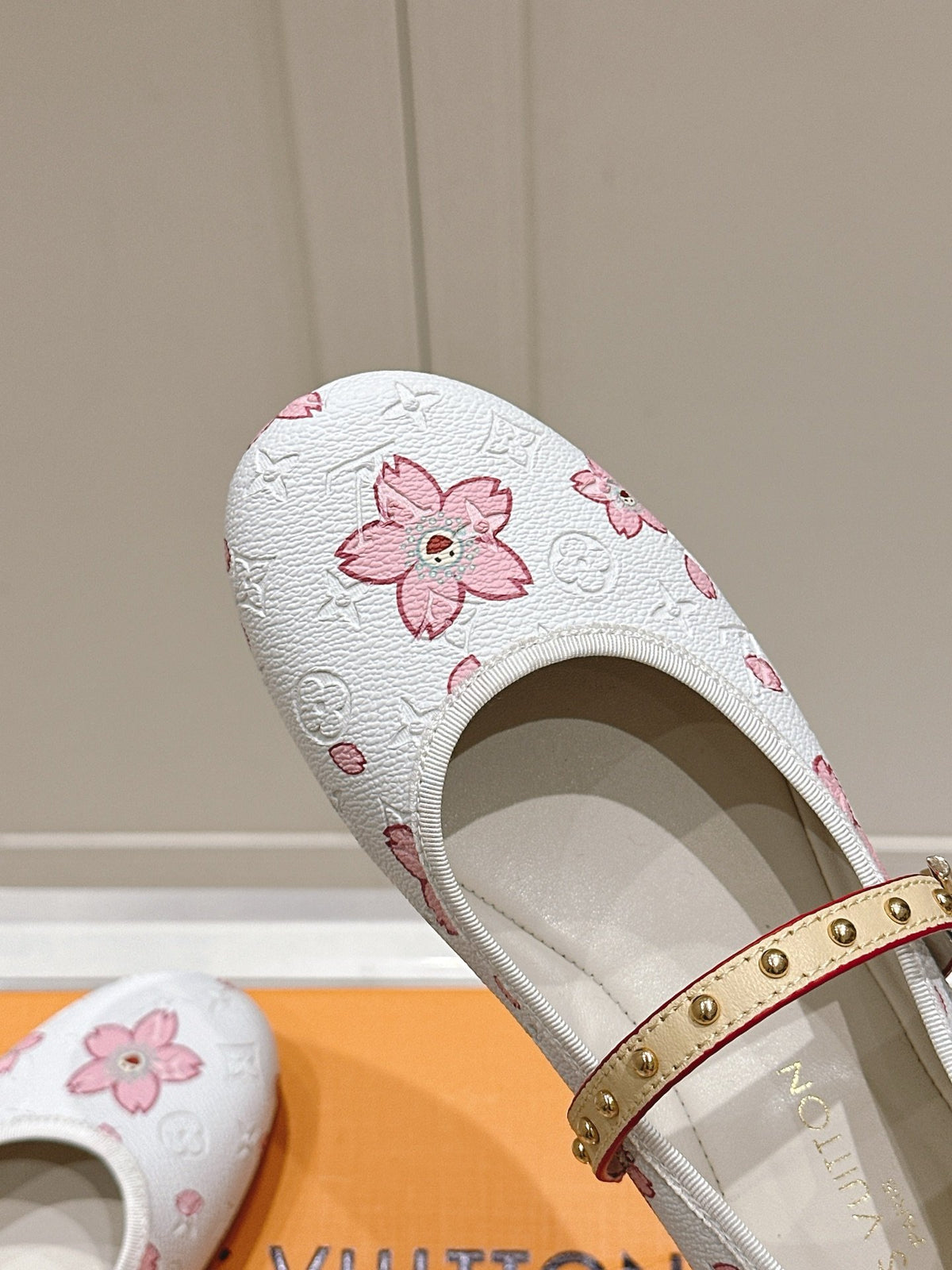LV Women White Leather Pink Floral Mary Janes