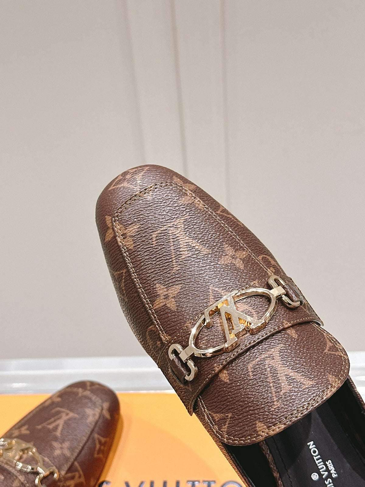 LV Women Brown Leather Mules