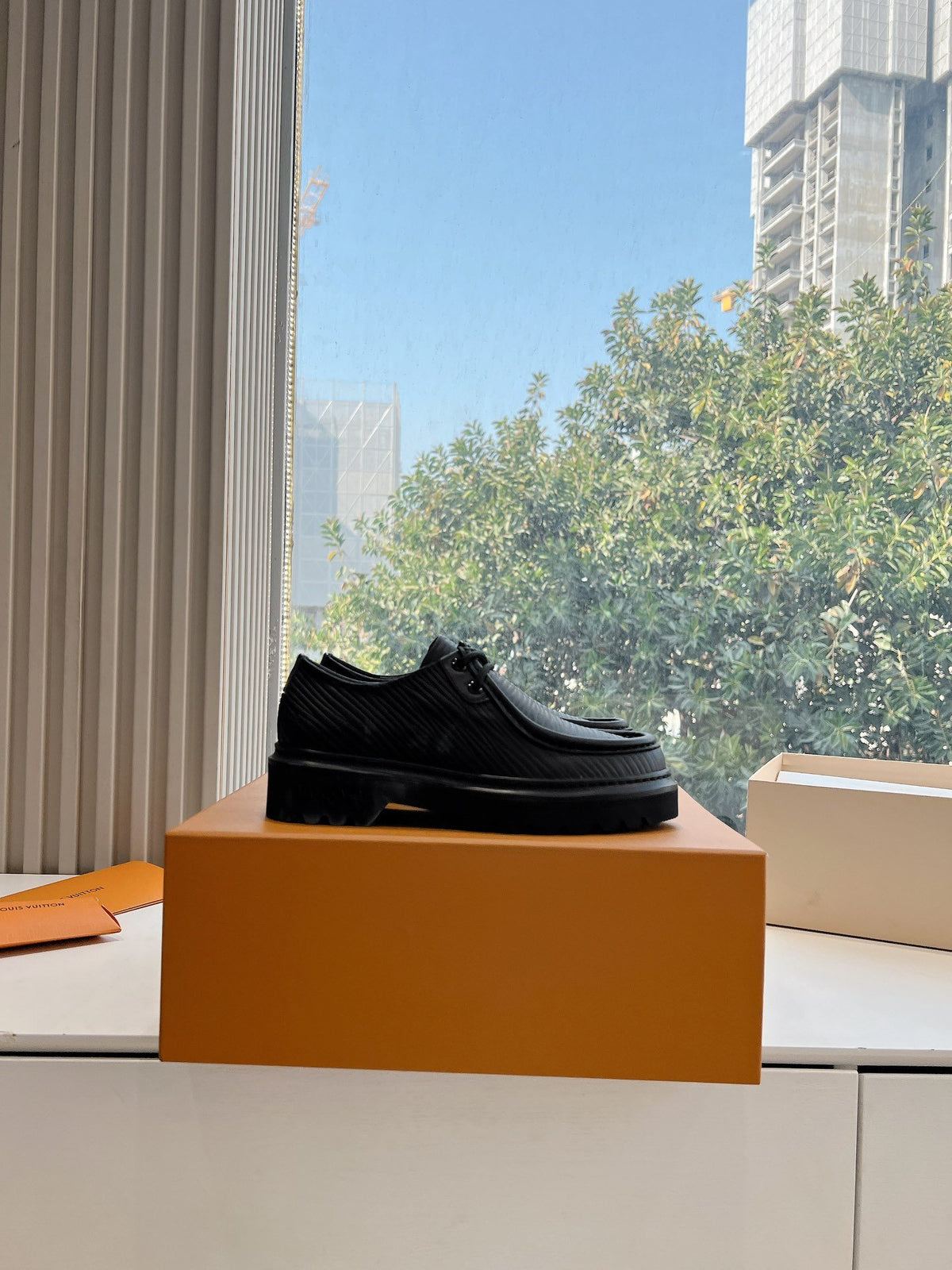 LV Women Black Leather Loafers