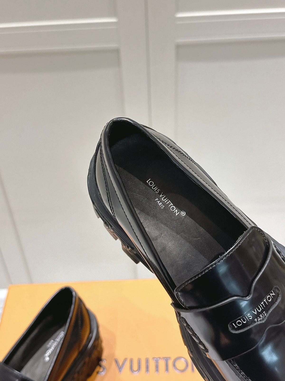 LV Women Black Leather Loafers
