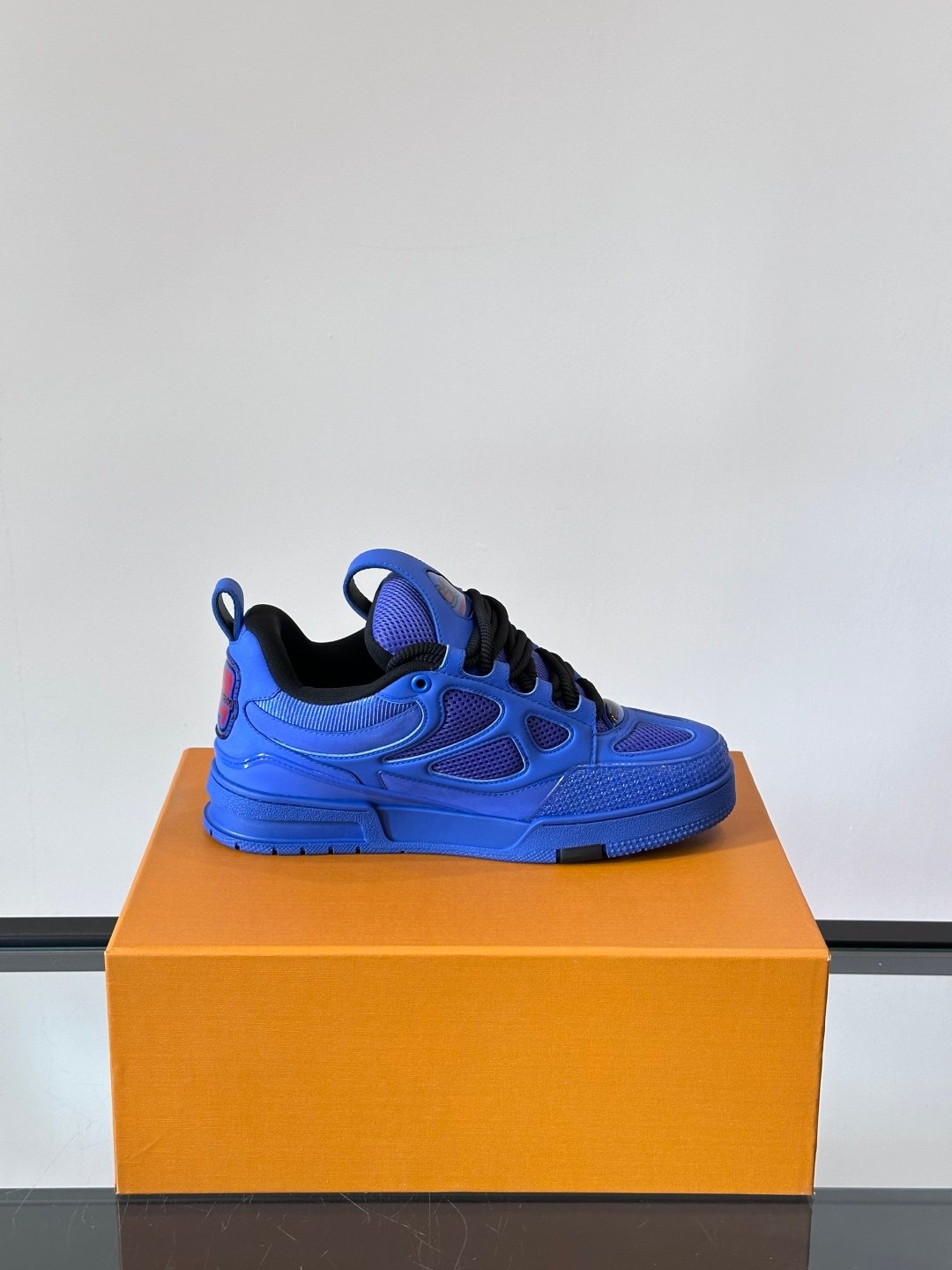 LV Men Blue Mesh And Leather Sneakers