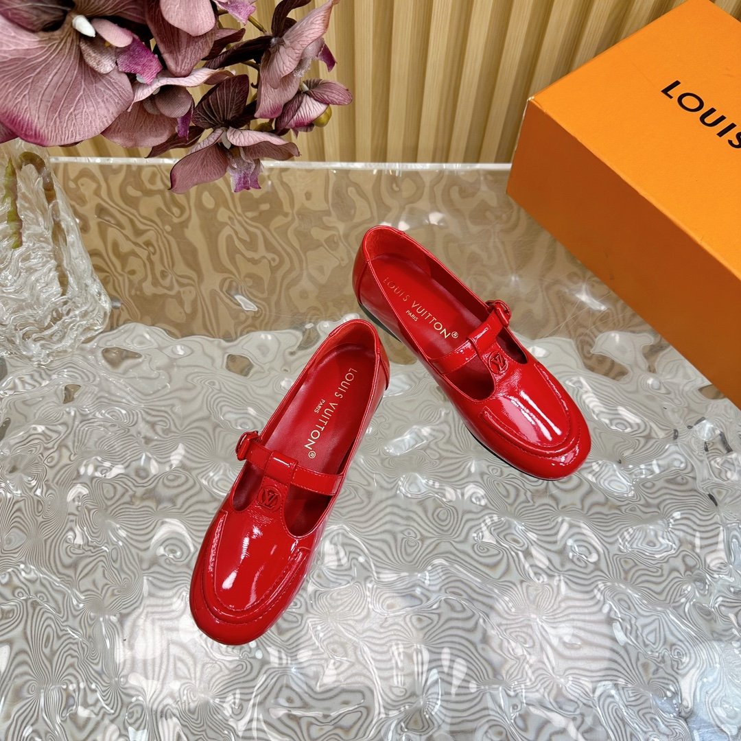 LV Women Red Patent Leather Loafers