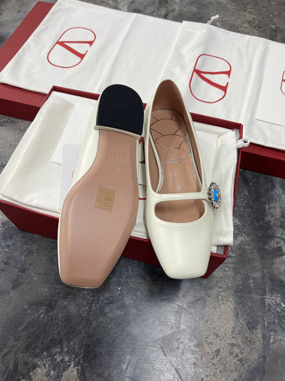 Valentino Women White Leather Embellished Flats