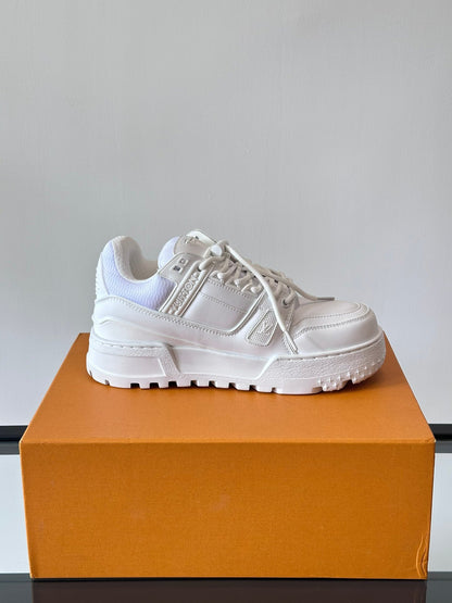 LV Men White Leather Sneakers