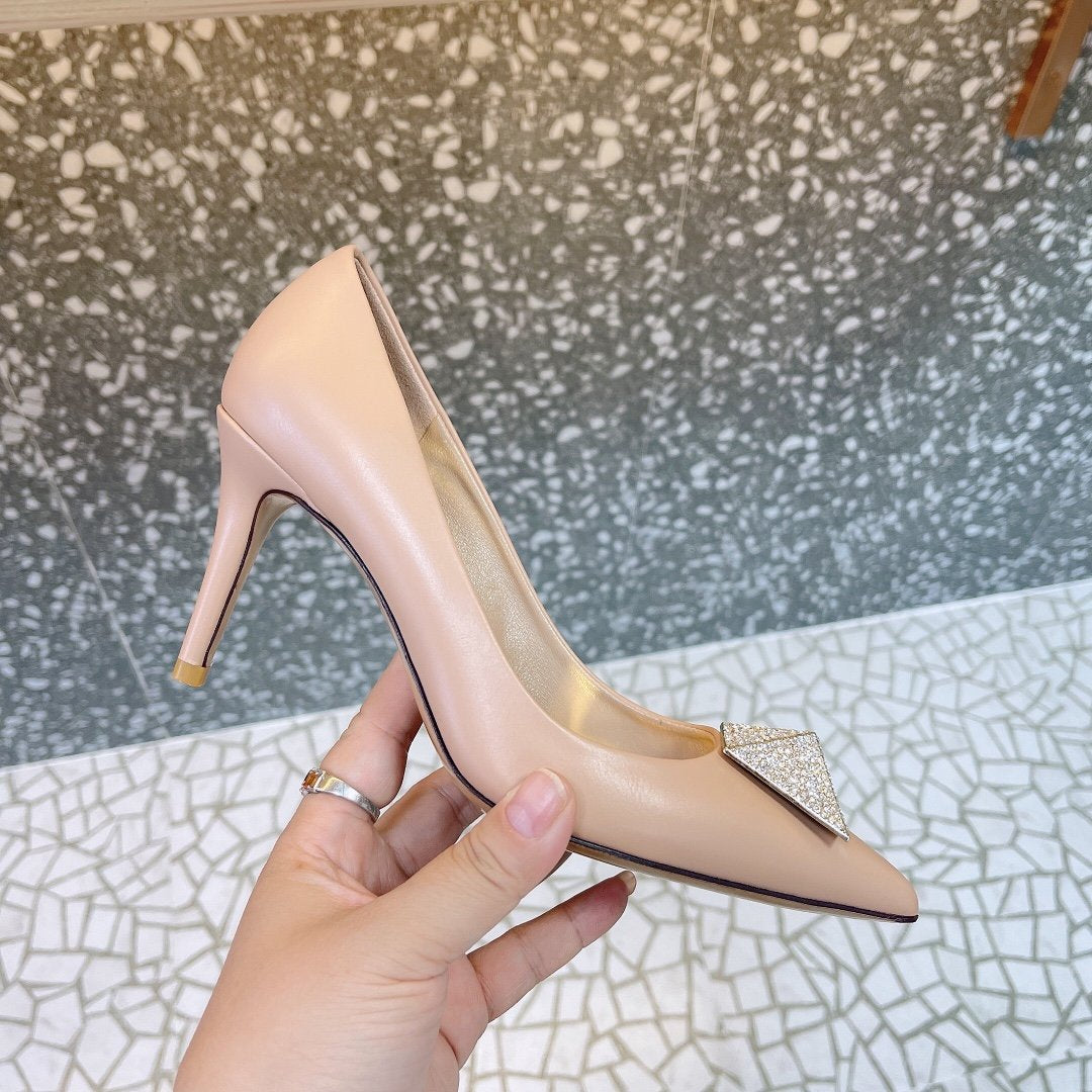 Valentino Women Beige Leather Pointed Toe Pumps