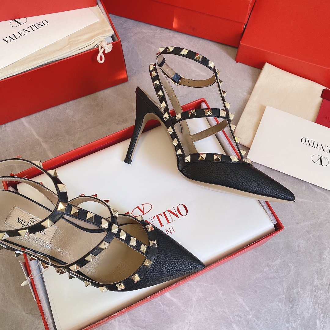 Valentino Women Black Leather Studded Pumps