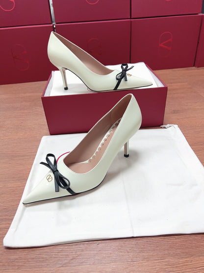 Valentino Women White Leather Pointed Toe Pumps
