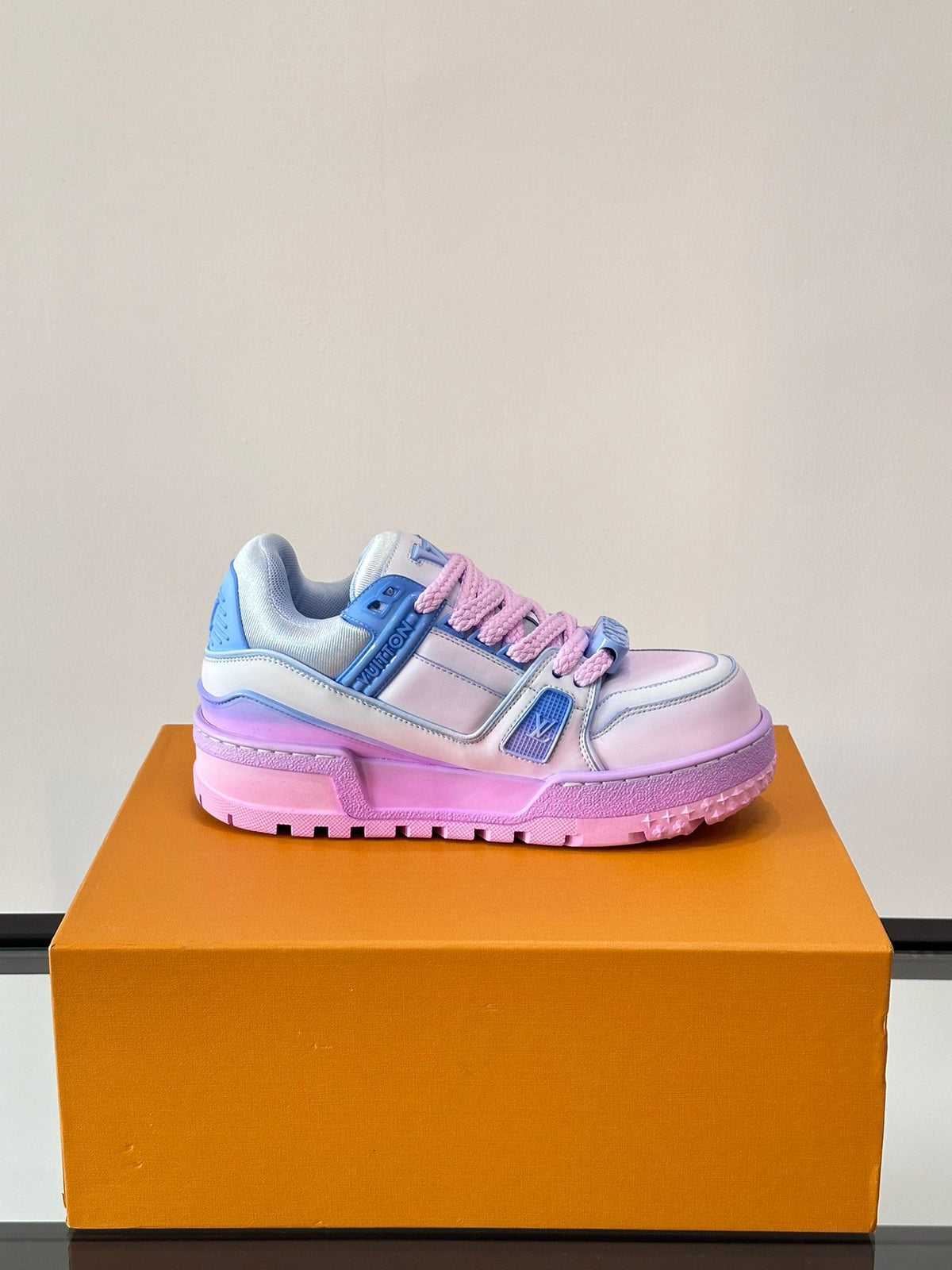 LV Men White and Blue Leather Sneakers