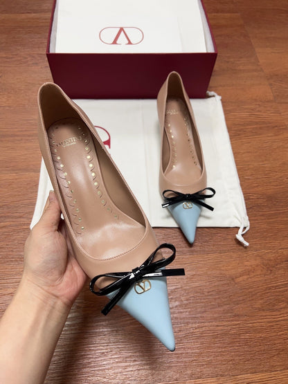Valentino Women Beige And Light Blue Leather Pumps