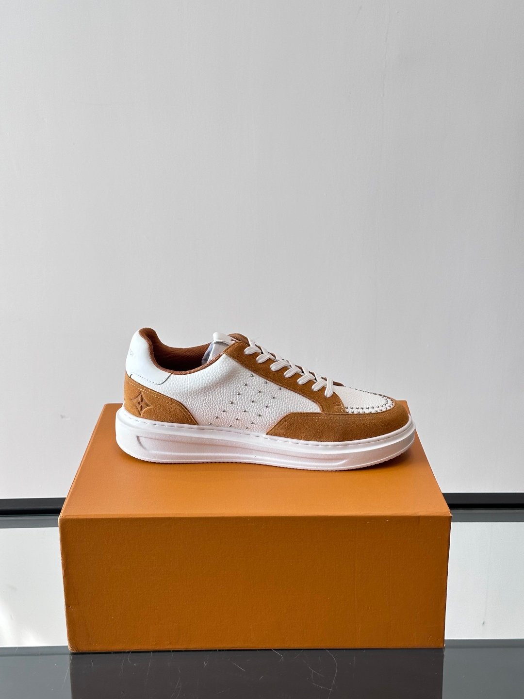 LV Men White Brown Suede Leather Sneakers