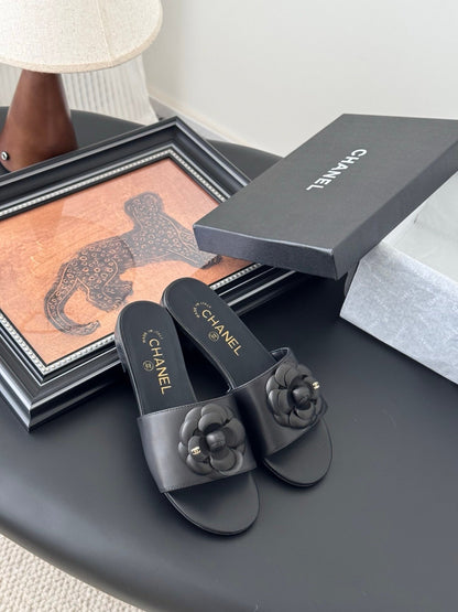 Chanel Women Black Leather Flower Detail Slides