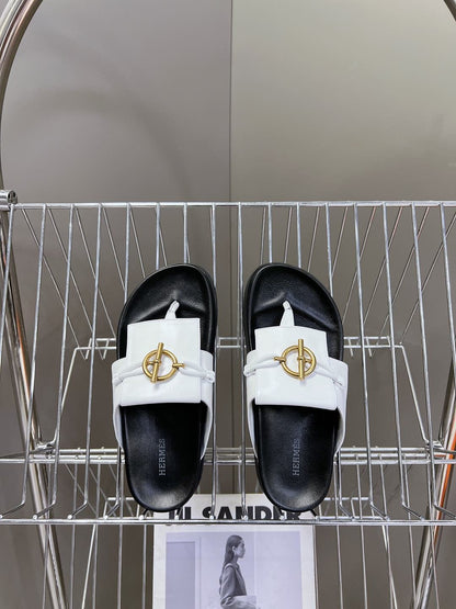 Hermes Women White Leather Black Sole Sandals