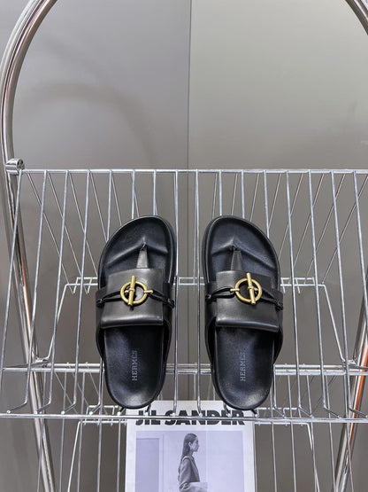 Hermes Women Black Leather Sandals