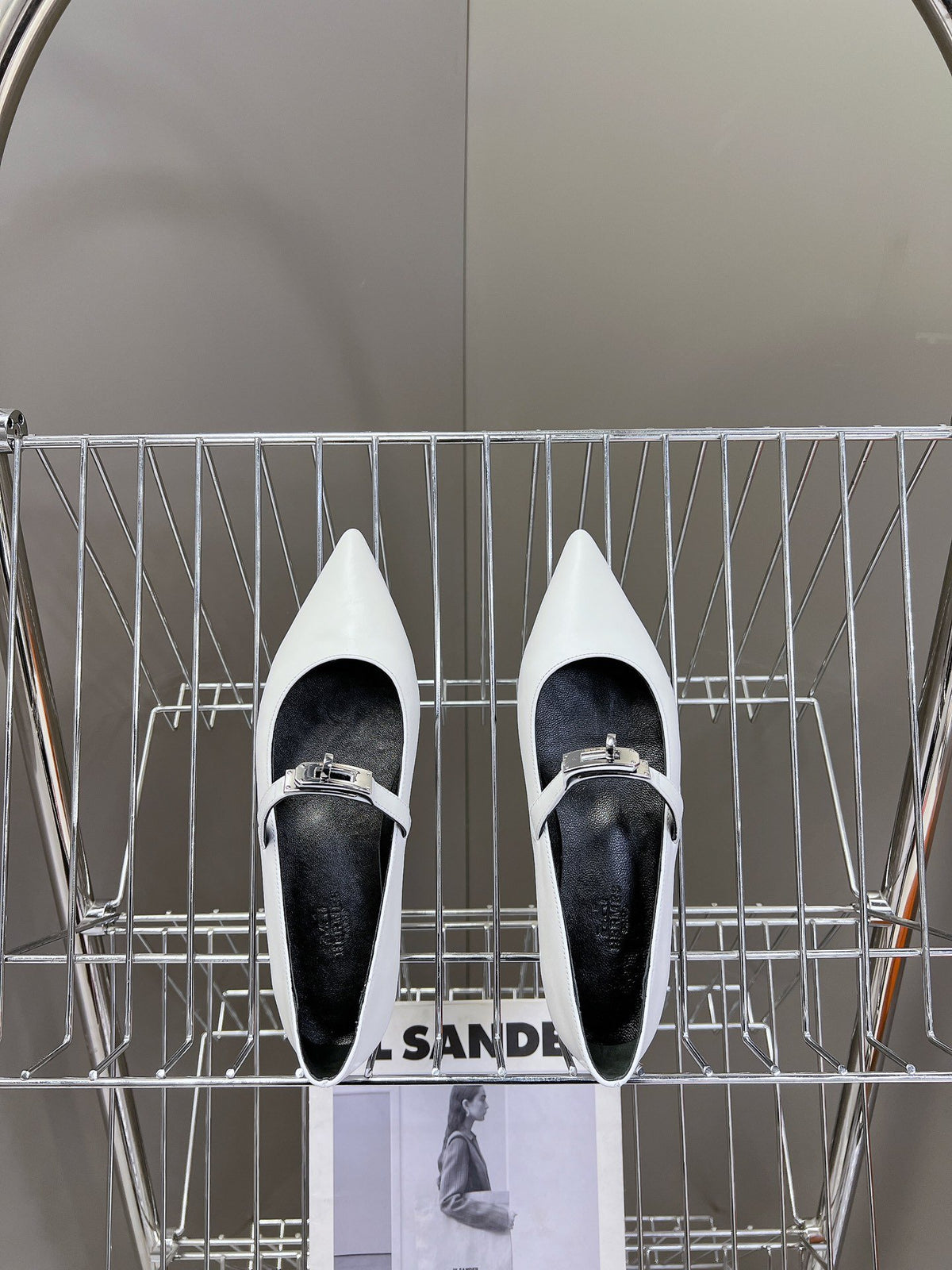 Hermes Women White Leather Pointed Mary Jane Flats