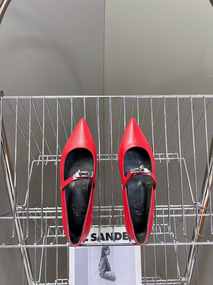 Hermes Women Red Leather Pointed Toe Flats
