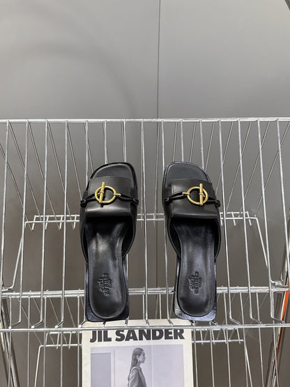 Hermes Women Black Leather Slippers