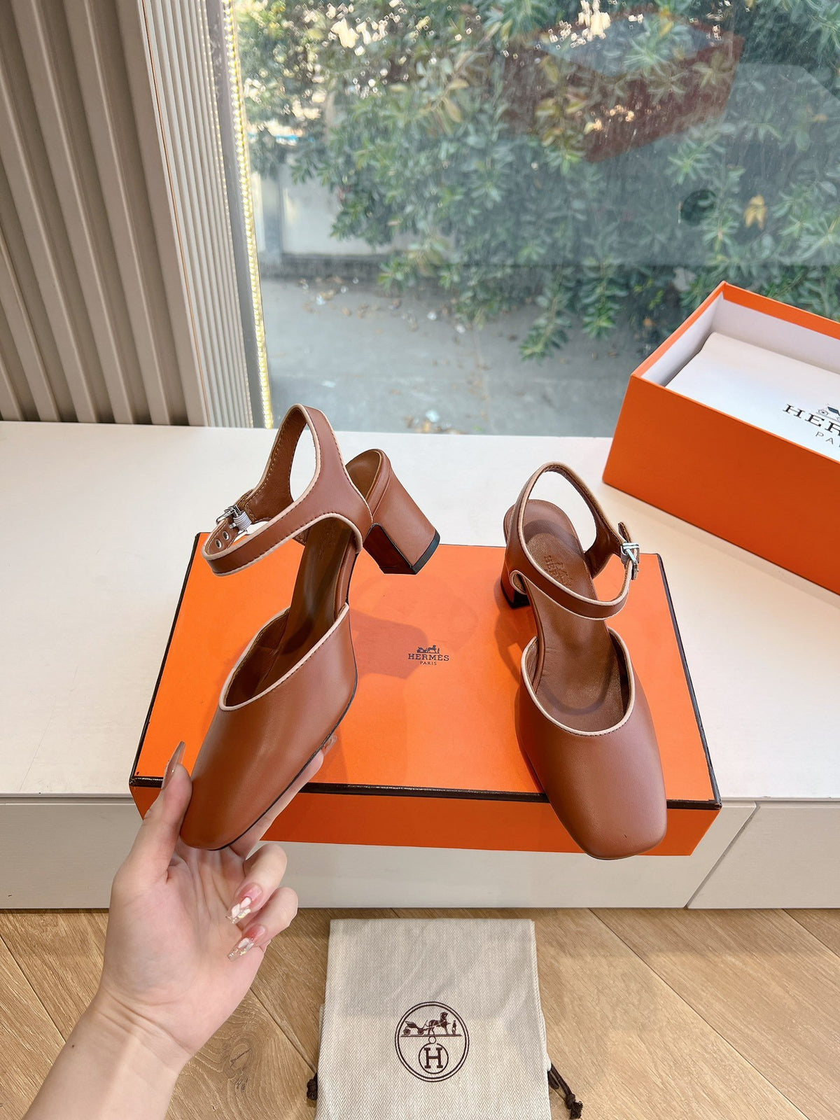 Hermes Women Brown Leather Heels
