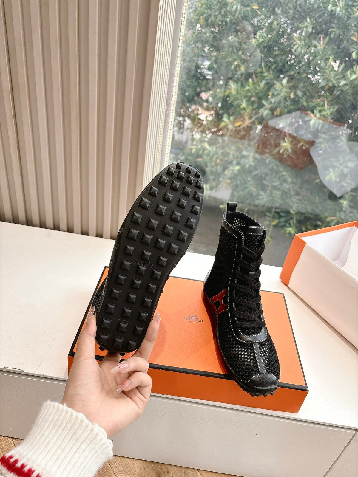 Hermes Women Black Mesh And Leather Boots