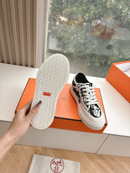 Hermes Women Black White Canvas Sneakers