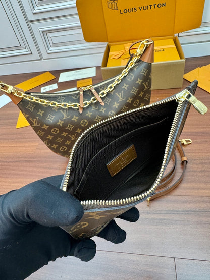 Louis Vuitton Loop Hobo bag in Monogram
