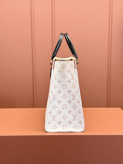 Louis Vuitton Monogram Dune Giant OnTheGo MM tote bag